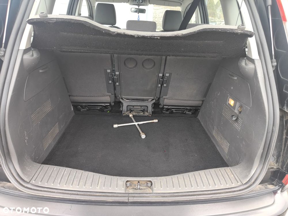 Ford Focus C-Max 1.6 Fun - 20