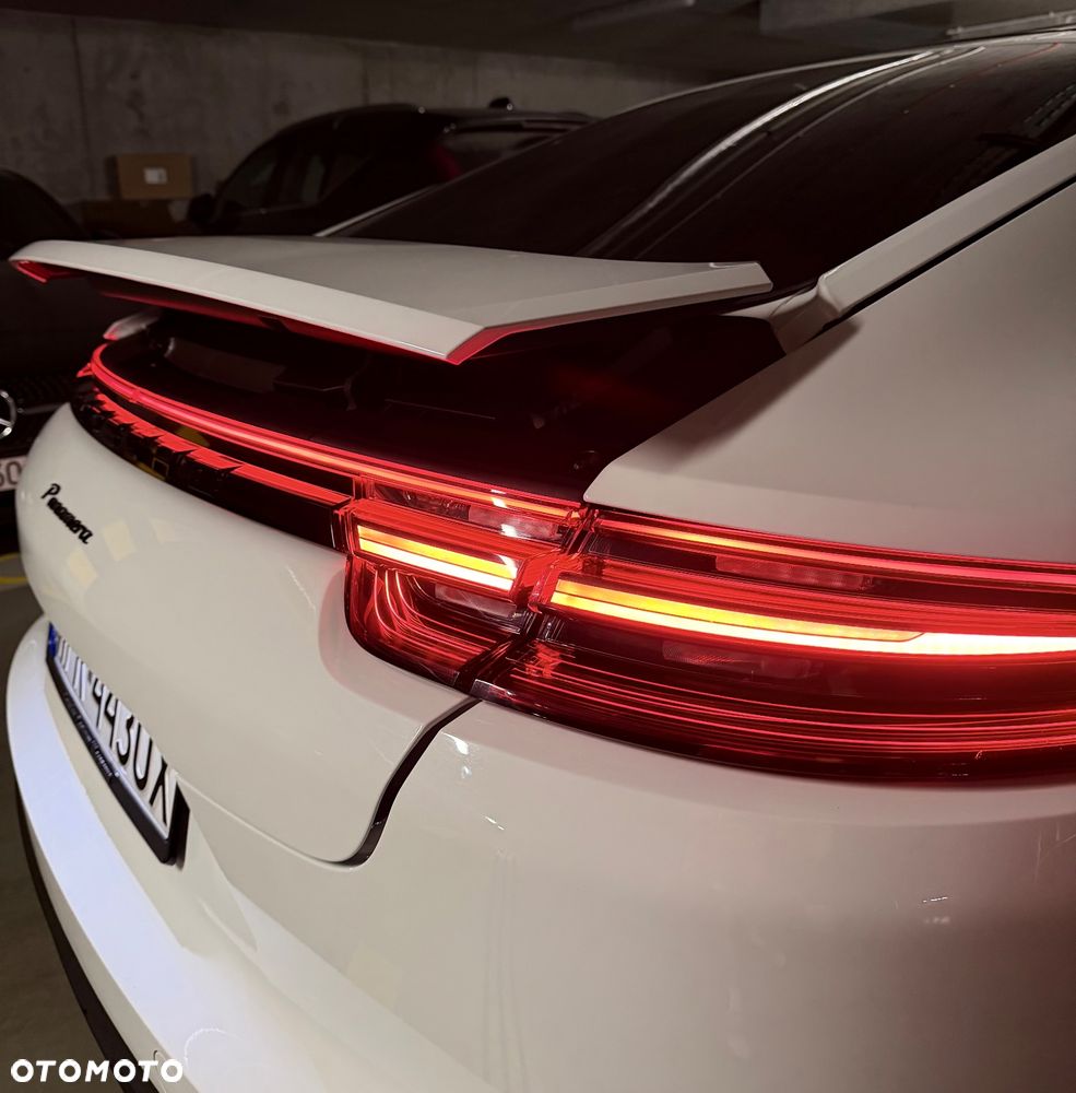 Porsche Panamera - 18