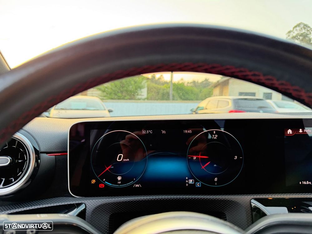 Mercedes-Benz A 180 d AMG Line Aut. - 21