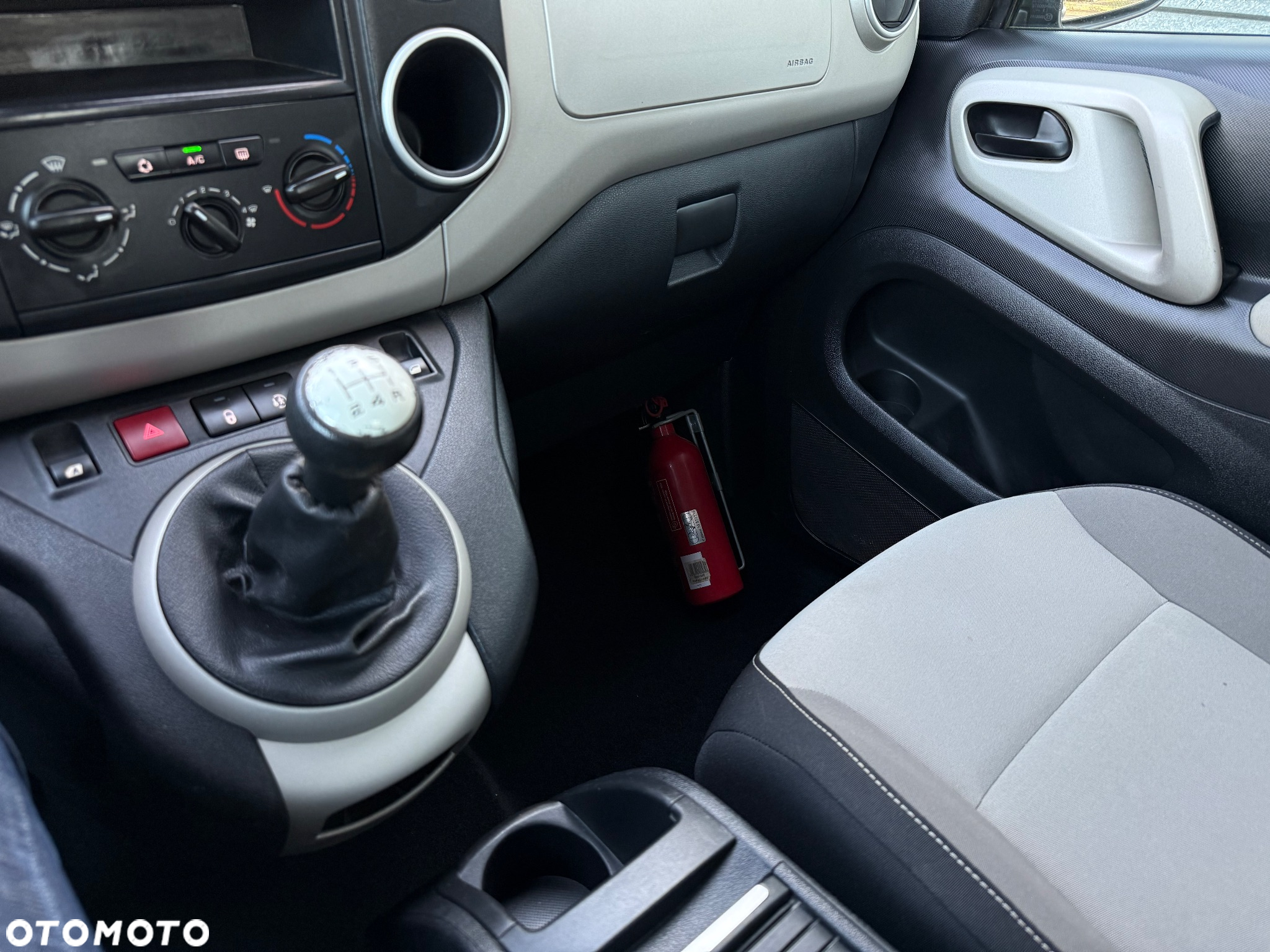 Peugeot Partner Tepee e-HDi FAP 92 Stop&Start Active - 11