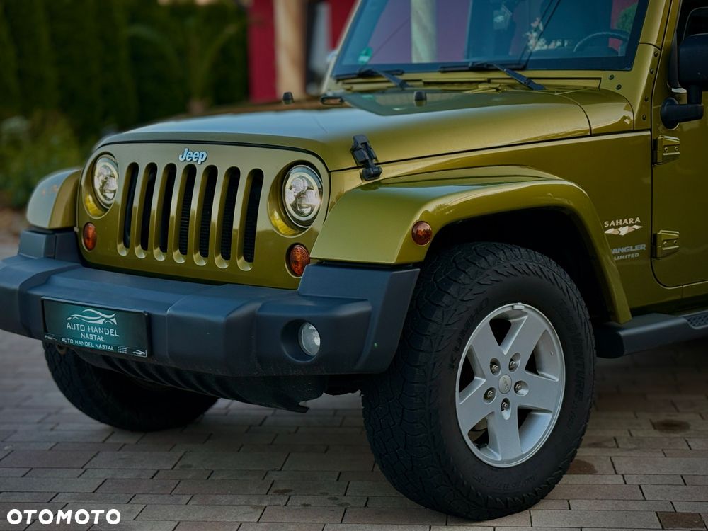Jeep Wrangler Unlimited 3.8 Sahara - 4