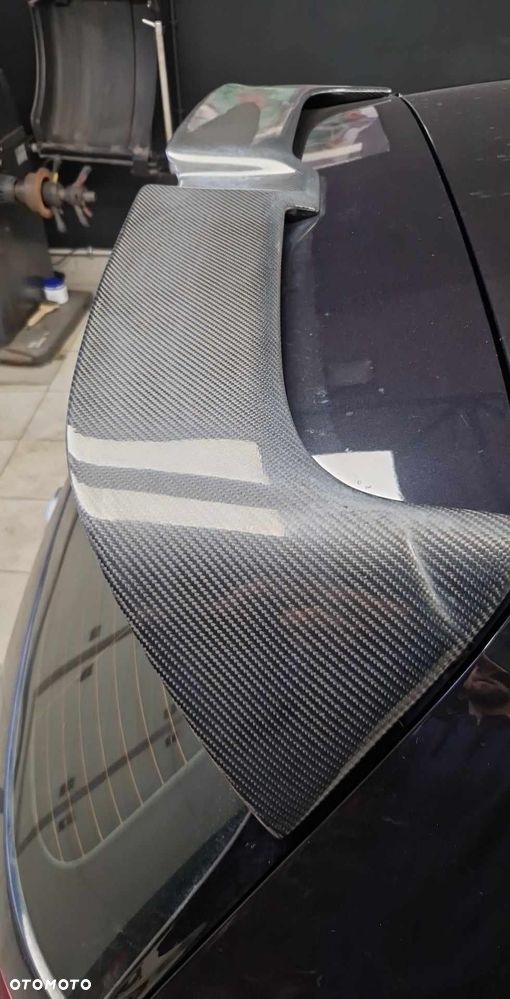 Volkswagen Golf - 22