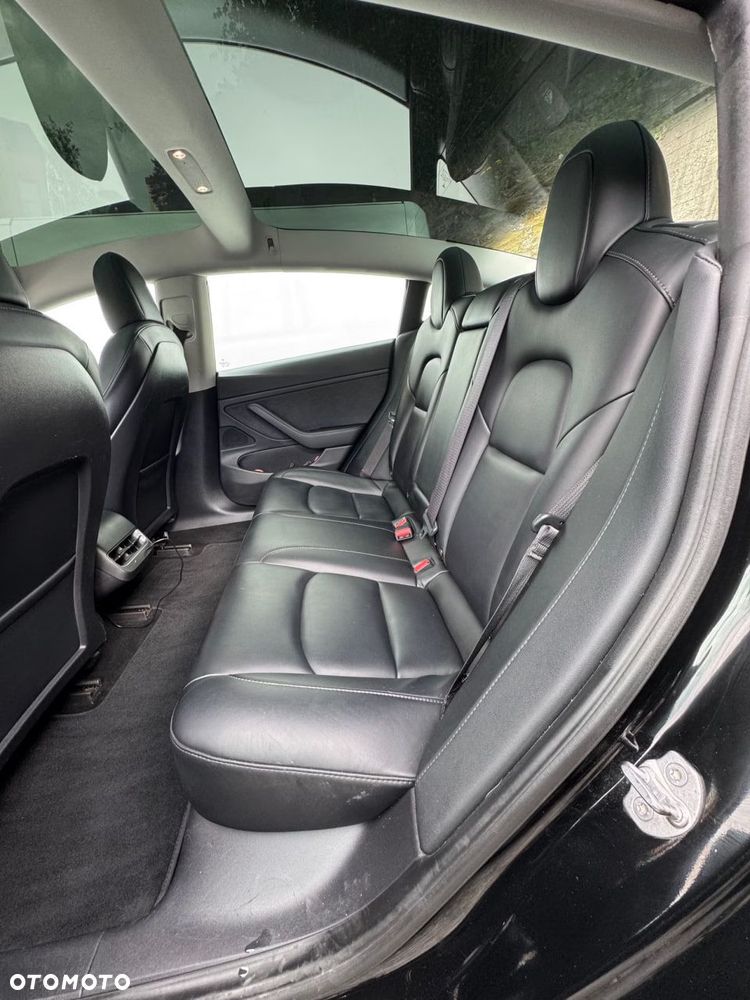 Tesla Model 3 Premium Langstreckenbatterie AWD Dual Motor - 15