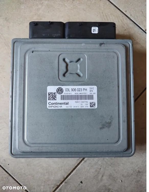 VW TOURAN 1T 1,6TDI STEROWNIK SILNIKA 03L906023PH
