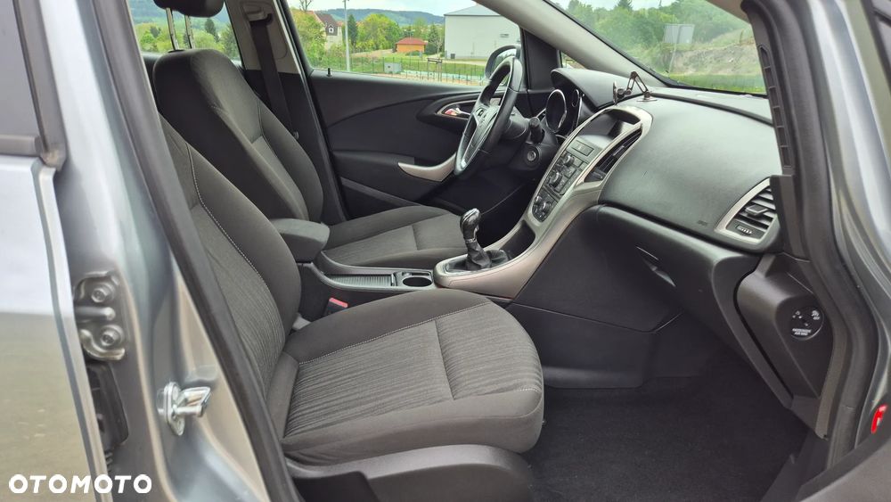 Opel Astra 1.4 Turbo Design Edition - 20