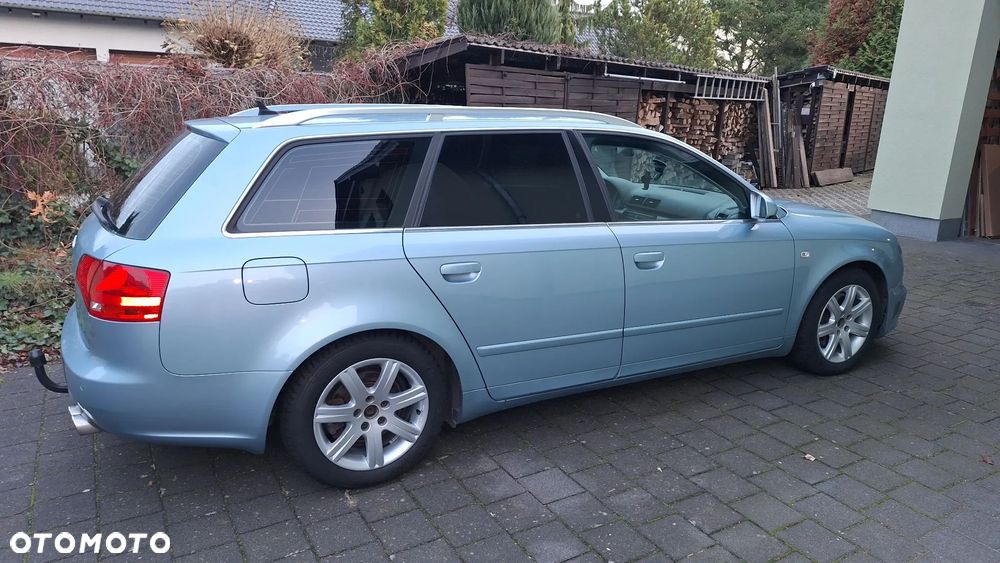 Audi A4 Avant 2.0 T FSI quattro tiptronic - 4