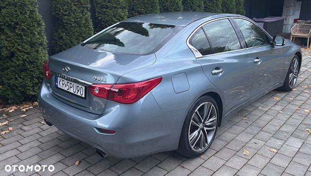 Infiniti Q50 Q50S Hybrid AWD - 6