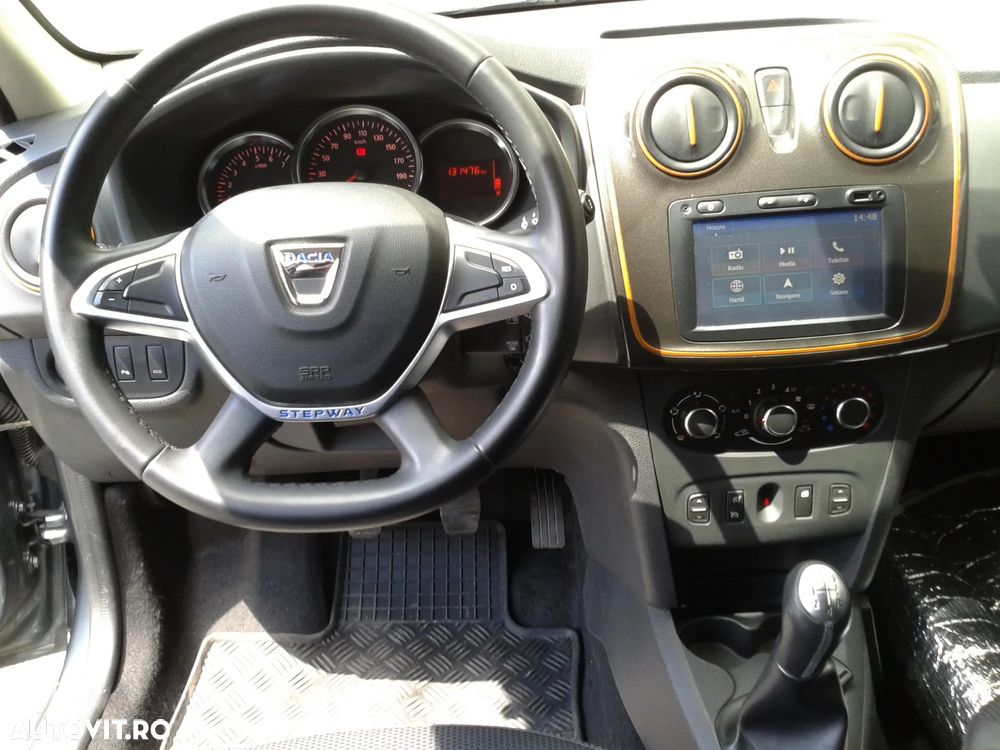 Dacia Logan MCV TCe 90 (S&S) Stepway - 4