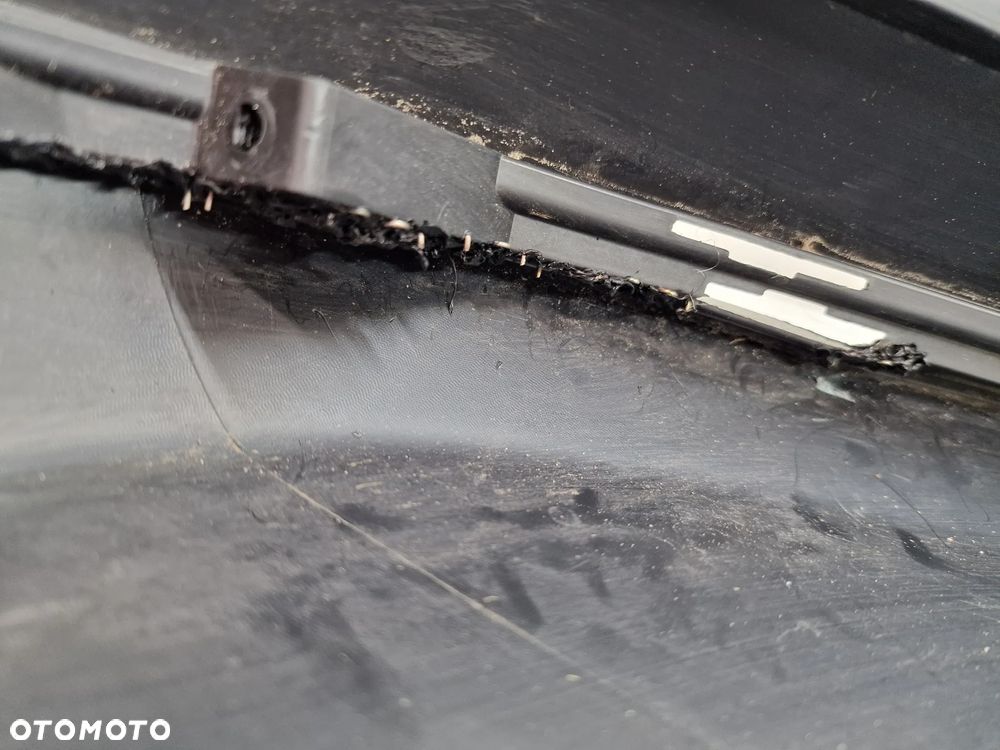 MG EV 4 IV MG4 SPOJLER / KRATKA POD ZDERZAK PRZEDNI PRZÓD , NR P11183304 , NR AUKCJI KR500 - 18