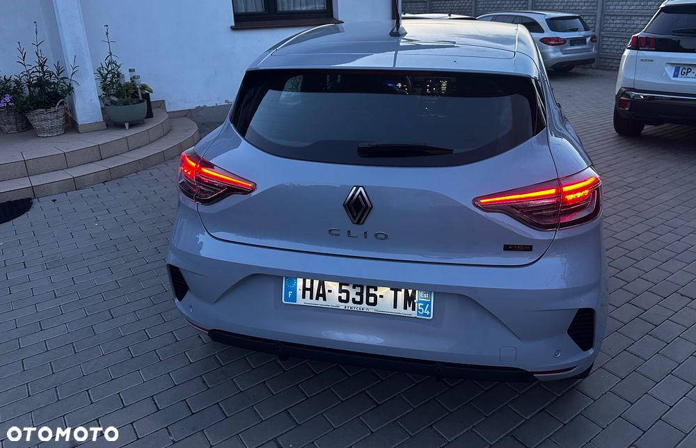 Renault Clio 1.6 E-TECH Full Hybrid 145 Techno - 6