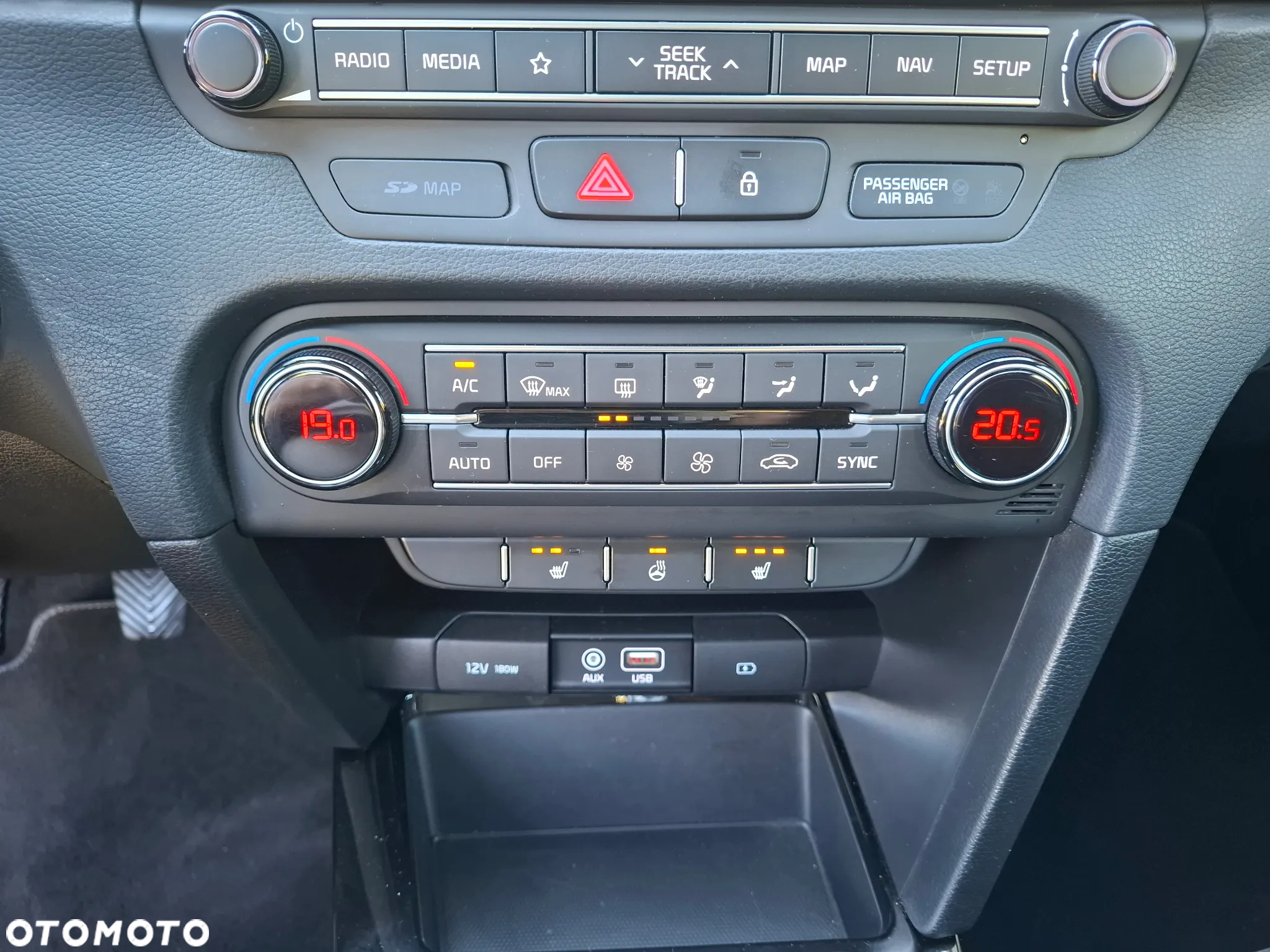 Kia Ceed 1.4 T-GDI OPF Vision - 29