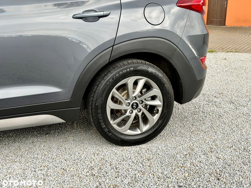 Hyundai Tucson - 25
