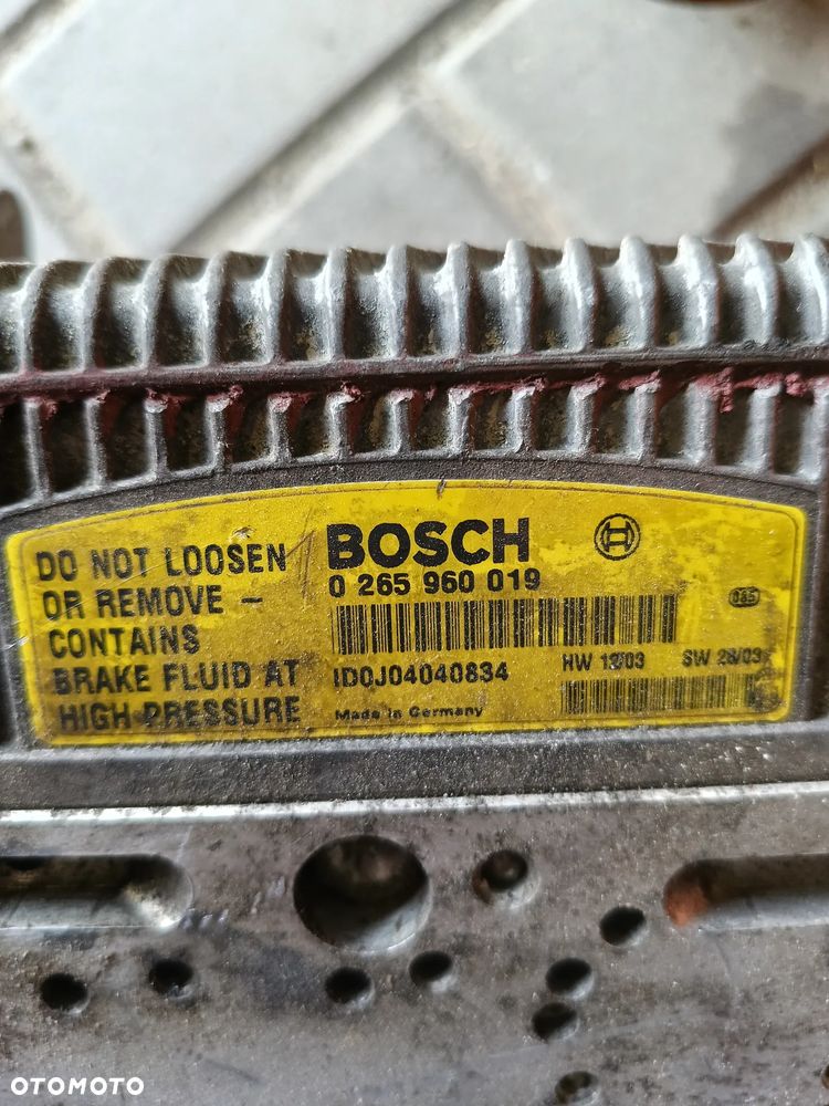 MERCEDES E KLASA W211 POMPA SBC ABS A0054313312 - 7