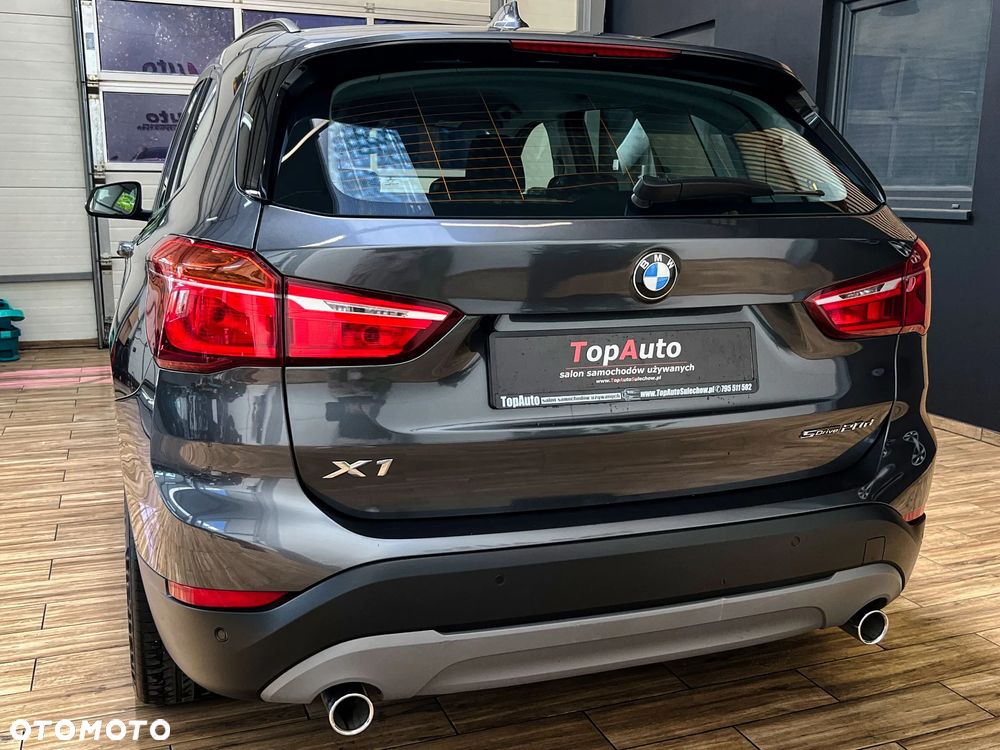 BMW X1 sDrive20d - 10