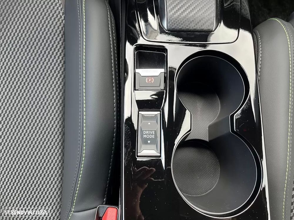 Peugeot e-2008 50 kWh GT - 22