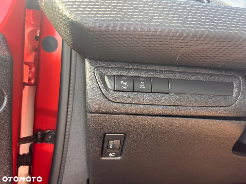 Peugeot 2008 PureTech 82 Style - 30