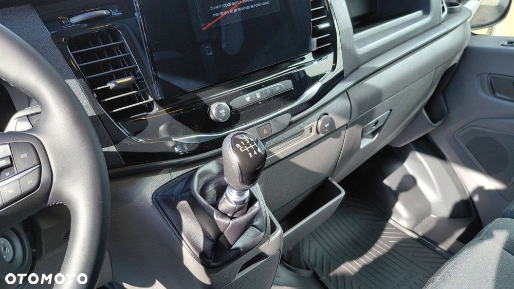 Ford Transit - 17