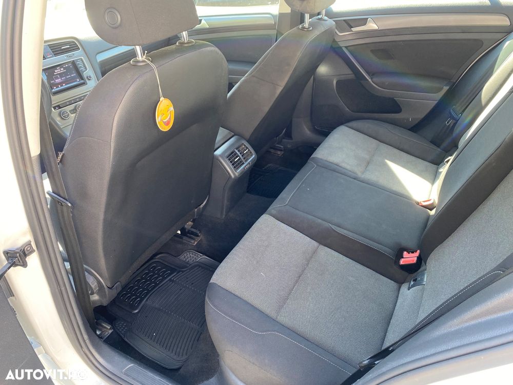 Volkswagen Golf 1.2 TSI BMT Trendline - 10