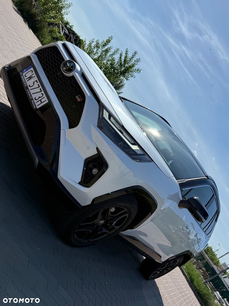 Toyota RAV4 - 8