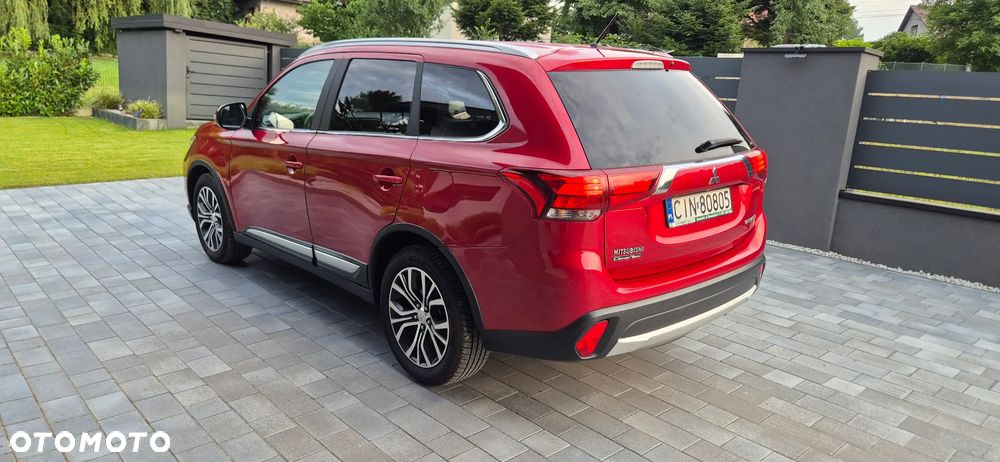 Mitsubishi Outlander 2.0 Intense + 4WD CVT - 8