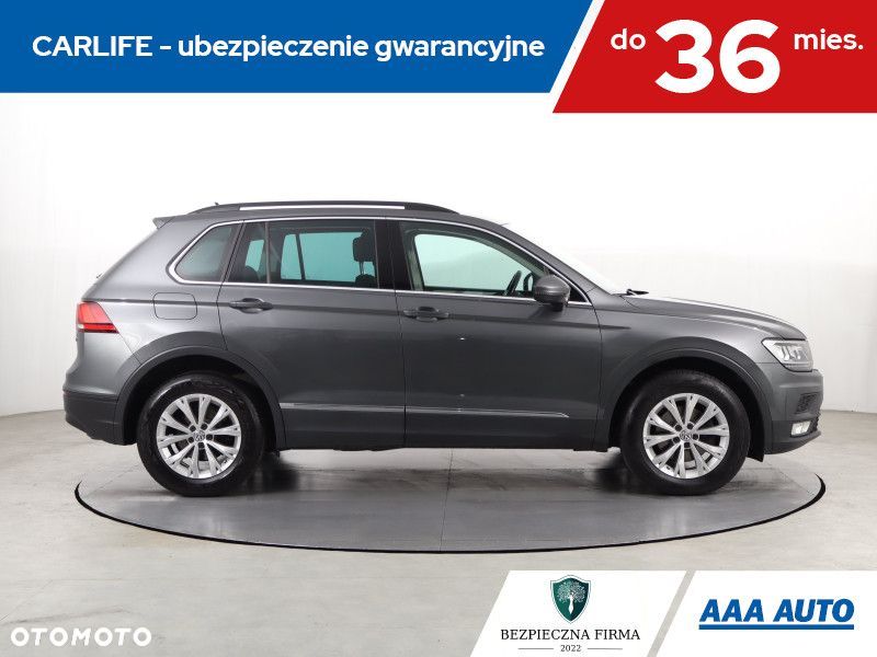 Volkswagen Tiguan - 7