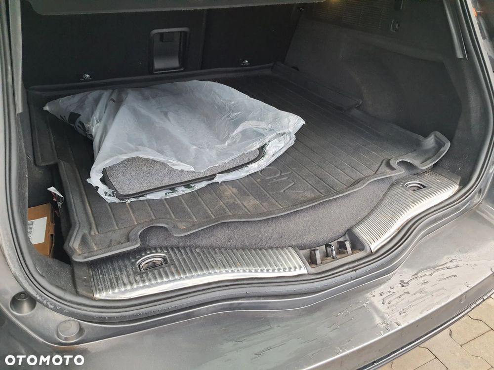 Ford Mondeo 2.0 TDCi Titanium - 32