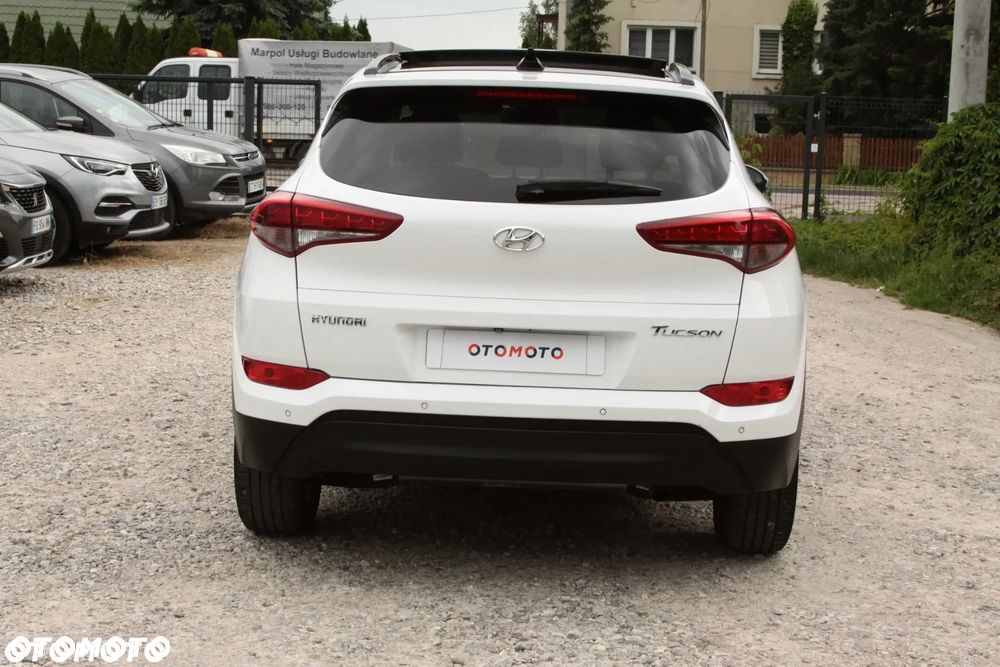 Hyundai Tucson blue 1.7 CRDi 2WD Advantage - 8