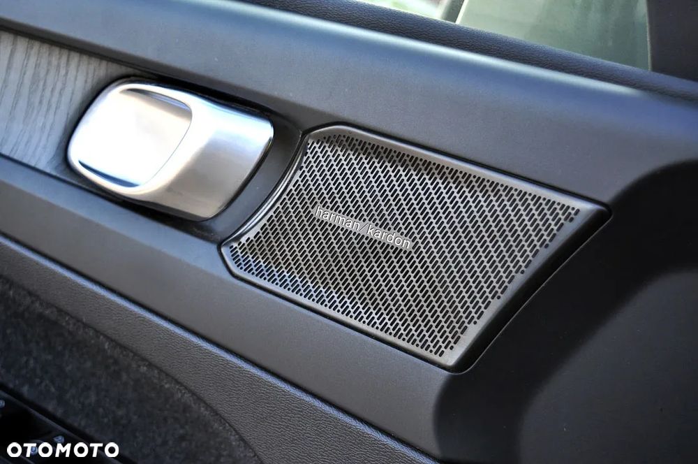 Volvo XC 40 T5 Recharge DKG Inscription Expression - 32