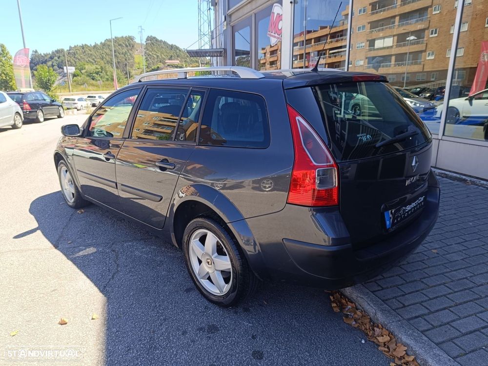 Renault Mégane Break 1.5 dCi Dynamique S - 9