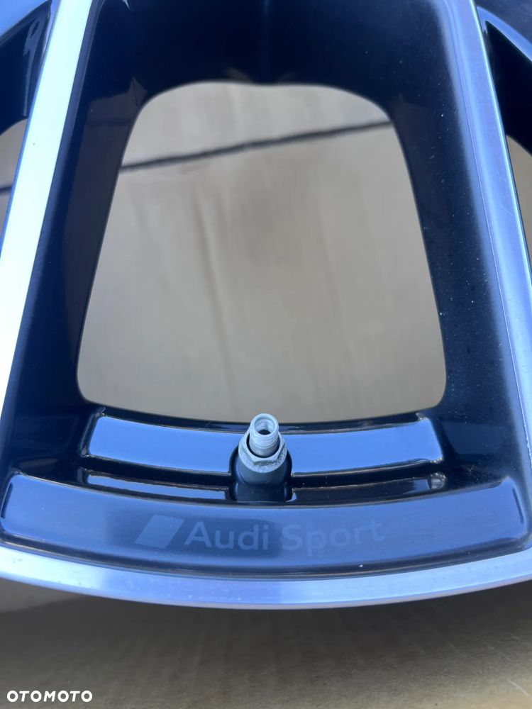 Idealne Oryginalne Felgi Audi Q8 SQ8 RSQ8 22'' 4M8 - 4