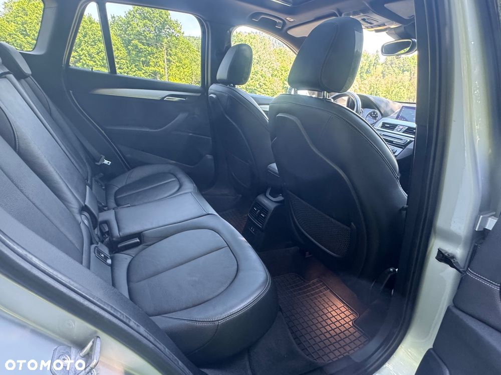 BMW X1 xDrive20d M Sport - 28
