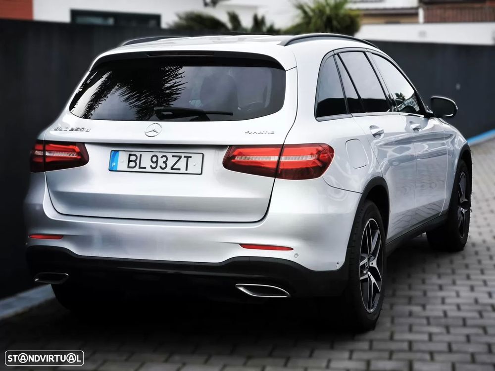 Mercedes-Benz GLC 250 d 4Matic 9G-TRONIC AMG Line - 3