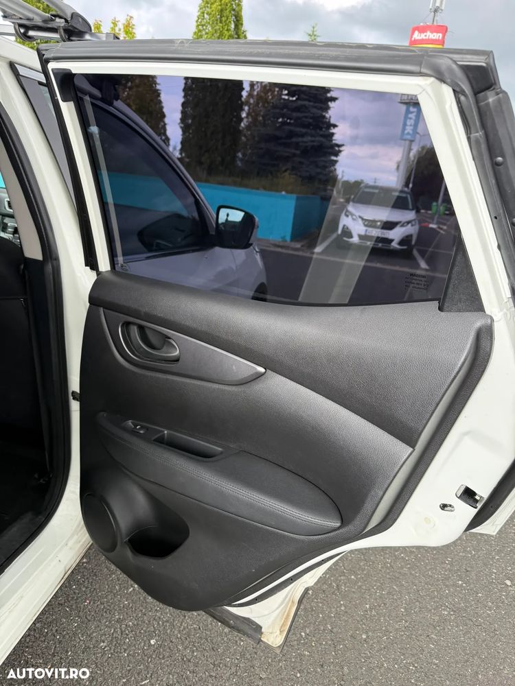 Nissan Qashqai 1.3 138CP 2WD Acenta - 14