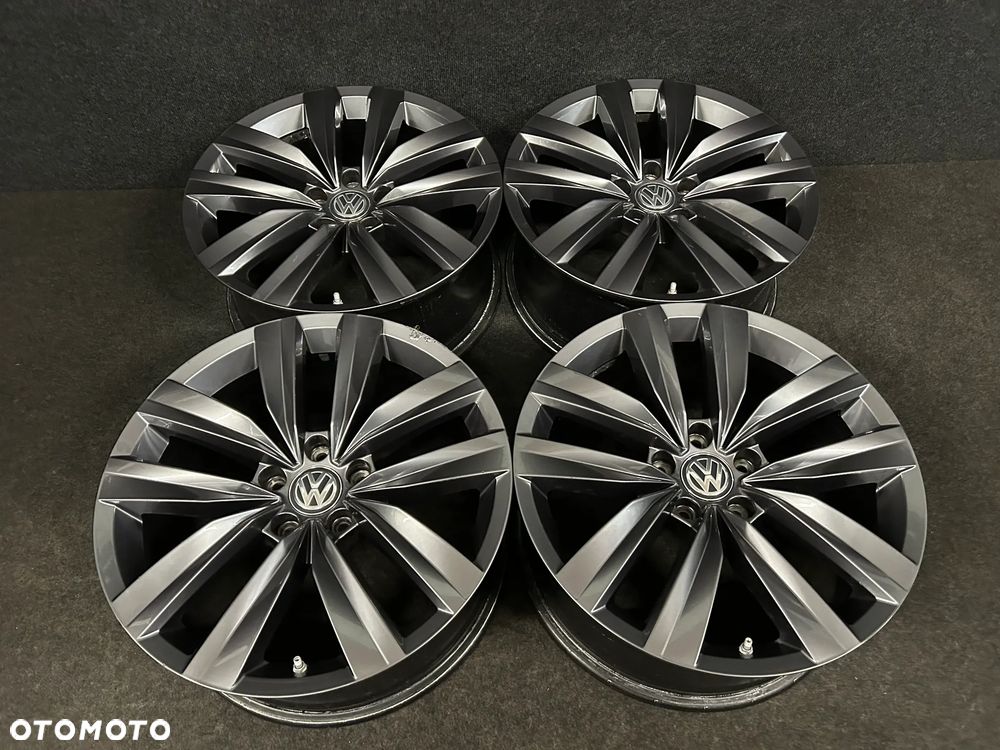 Alufelgi VW Arteon R-Line, Passat B8, B7, Tiguan, Sharan 18 cali 5x112 4szt. z czujnikami! - 4