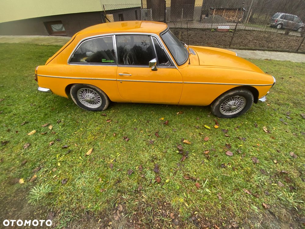 MG MGB - 1