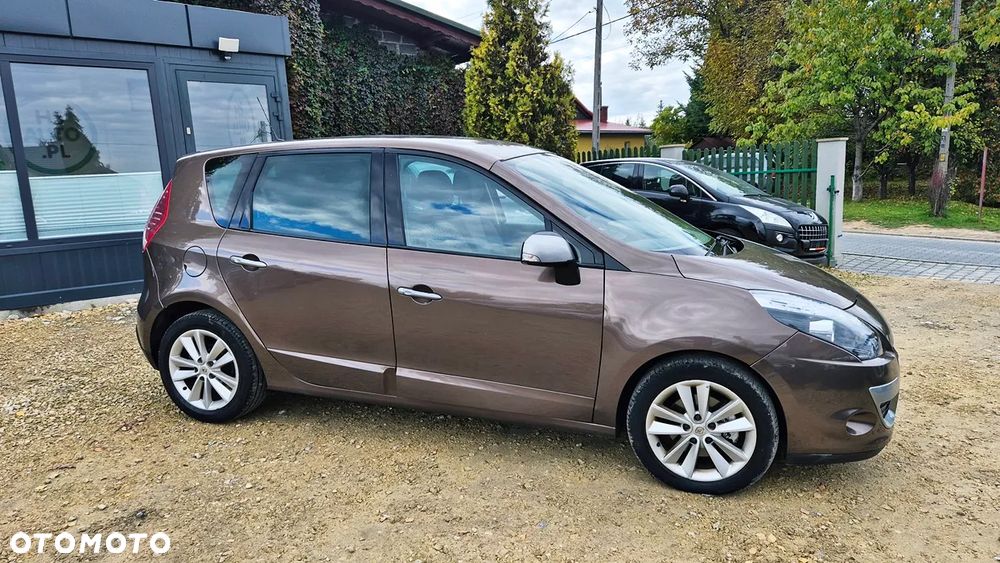 Renault Scenic 1.6 16V 110 TomTom Edition - 10