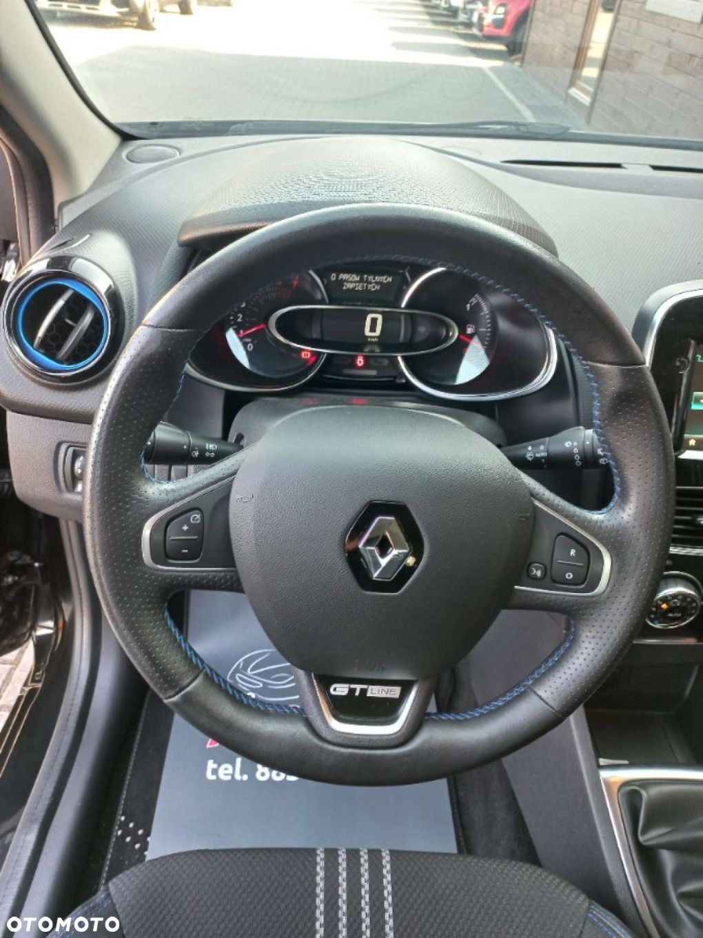 Renault Clio - 14