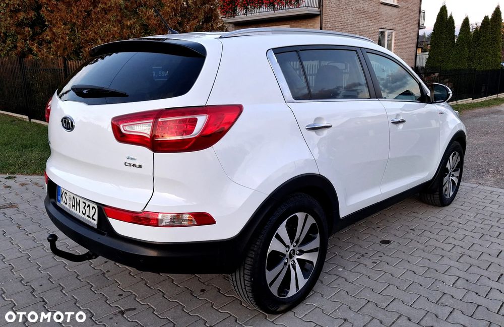 Kia Sportage 2.0 CRDI 4WD Automatik Dream-Team Edition - 6