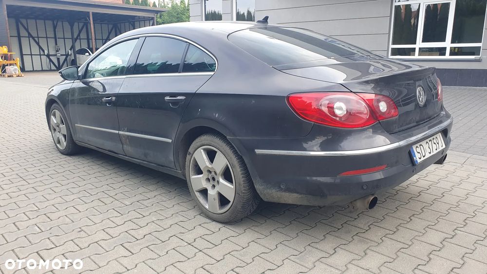 Volkswagen Passat CC 2.0 TDI 4Motion DSG BlueMotion Technolog - 3