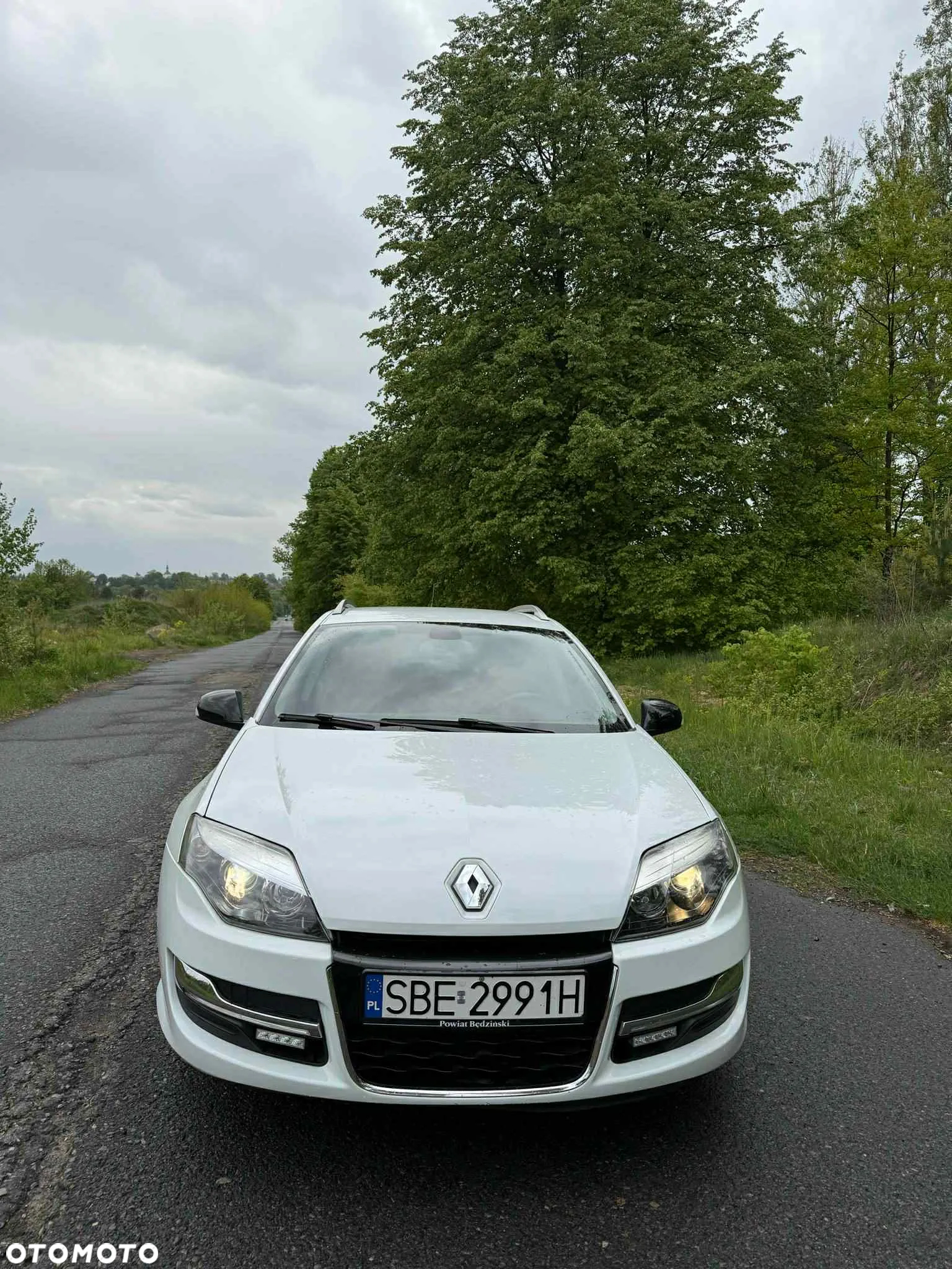 Renault Laguna Grandtour 2.0 dCi FAP Expression - 23