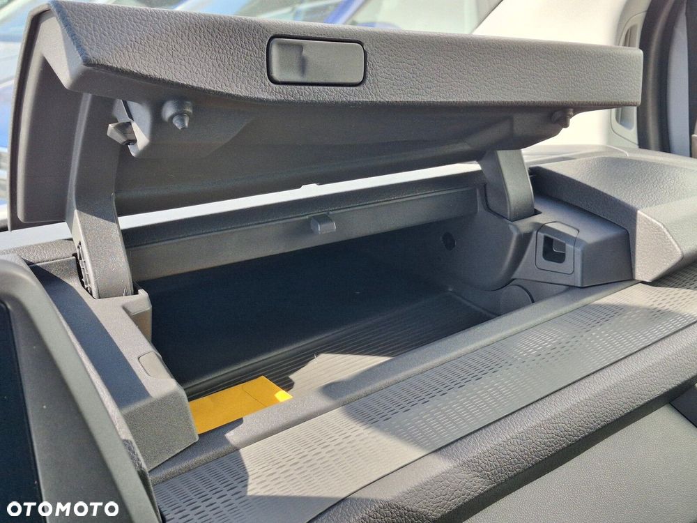 Volkswagen Transporter - 25