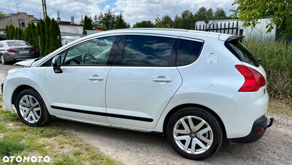 Peugeot 3008 Hybrid4 - 6