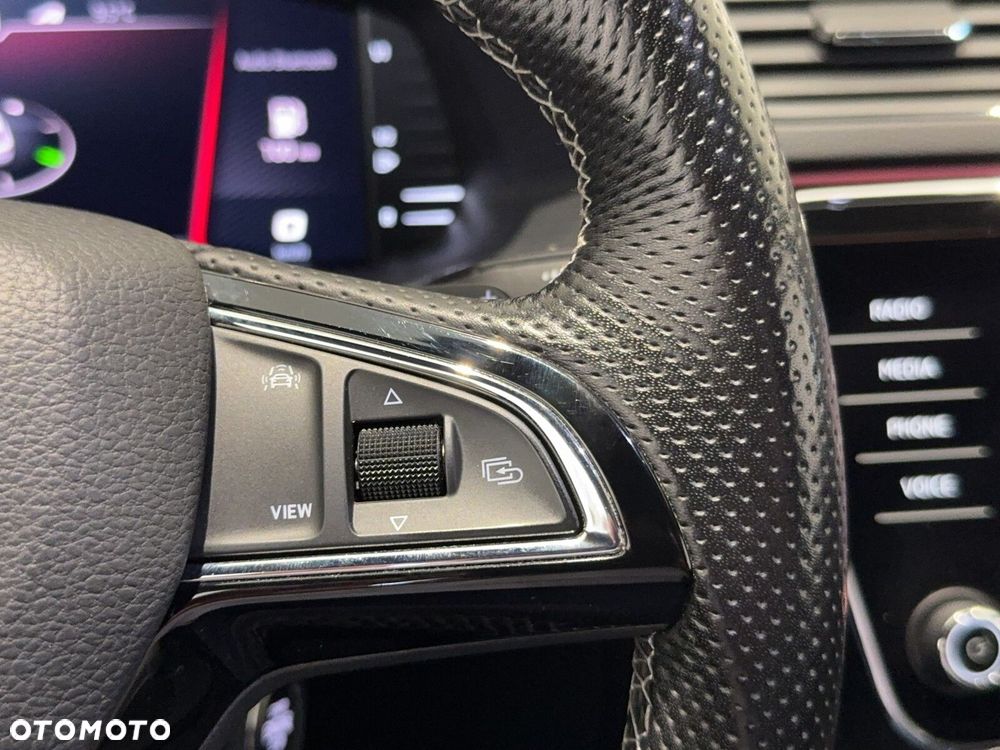 Skoda Superb 2.0 TSI Sportline DSG - 28