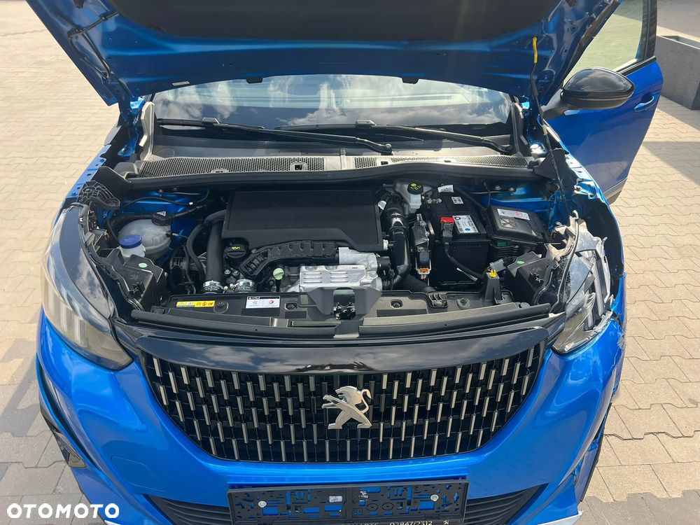 Peugeot 2008 1.2 PureTech GT Line S&S EAT8 - 8
