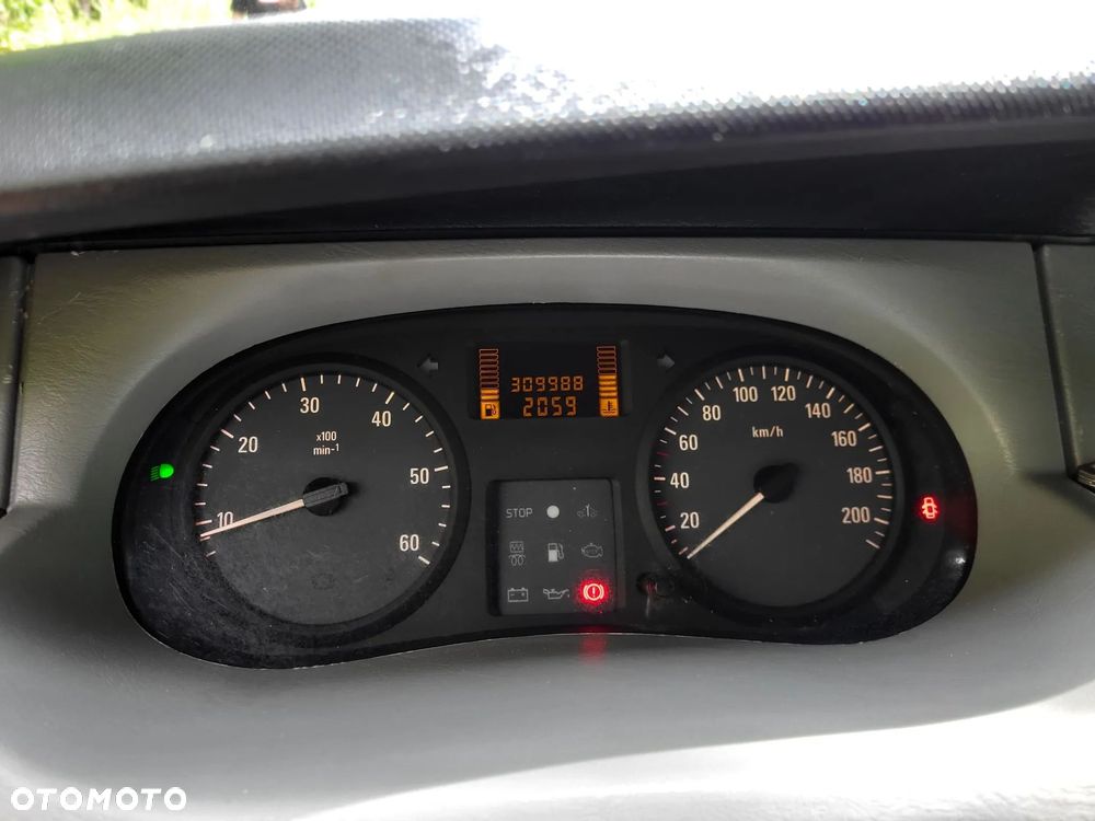 Opel Vivaro - 6