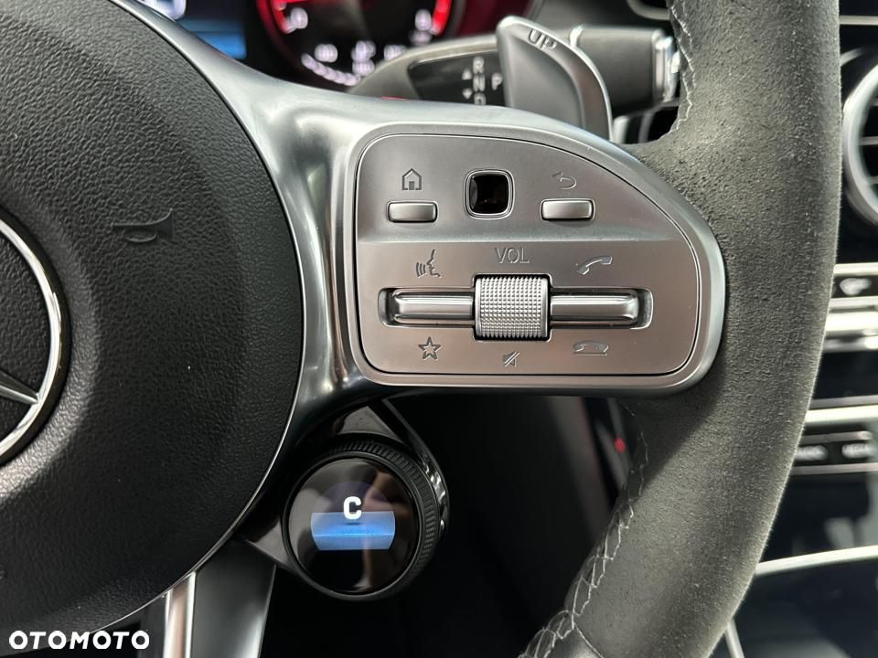 Mercedes-Benz Klasa C AMG 63 S AMG Speedshift MCT 9G - 21