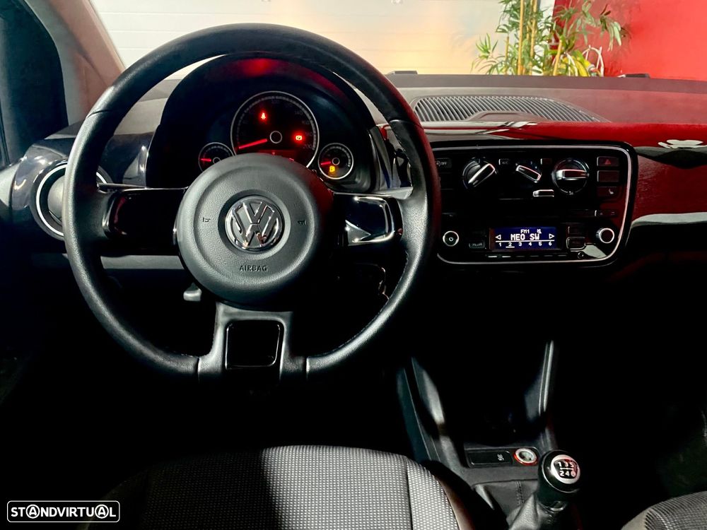 VW Up! - 24