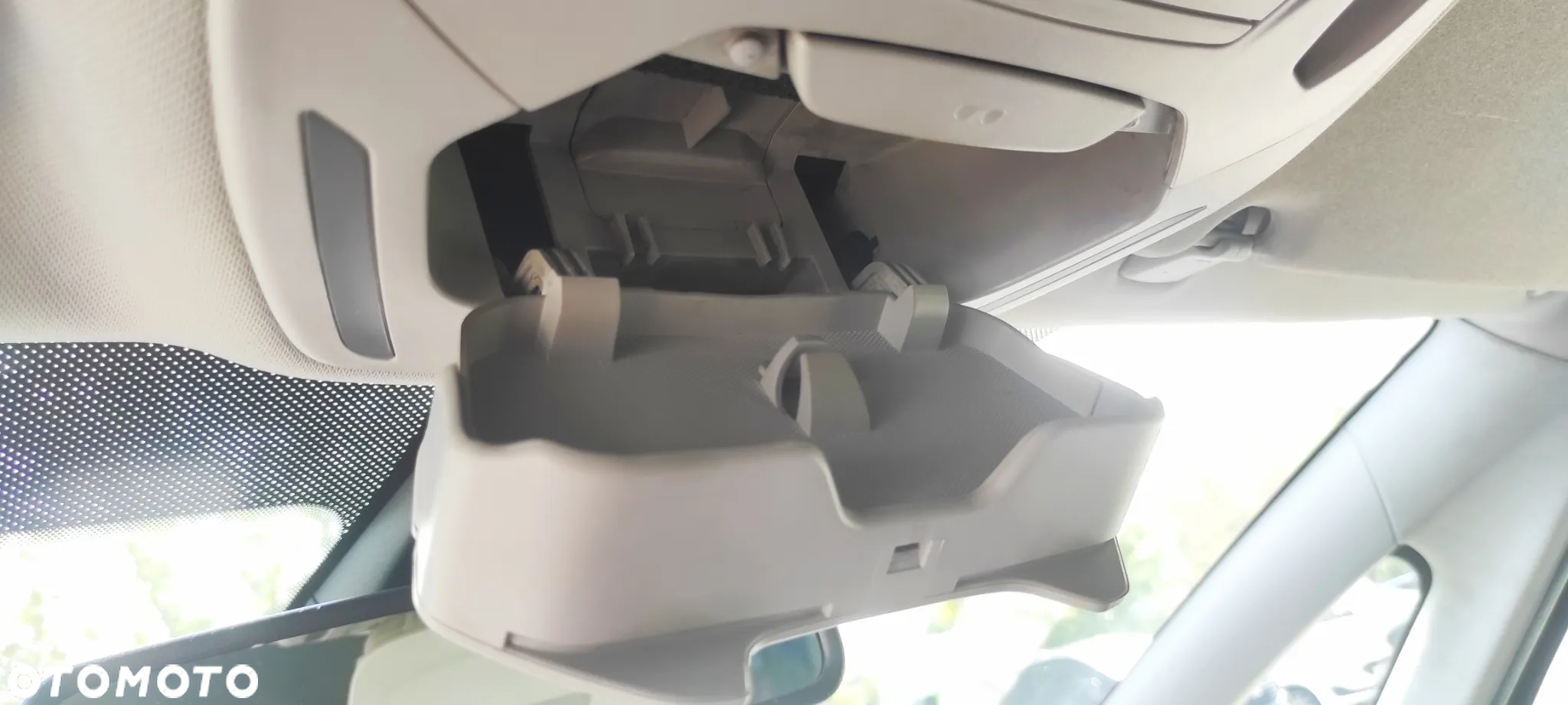 Ford S-Max 1.6 T Titanium - 25