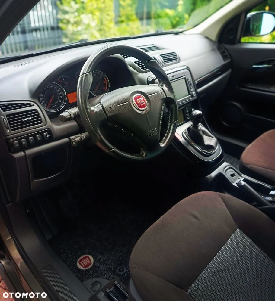 Fiat Croma 1.9 Multijet 16V DPF Emotion - 18