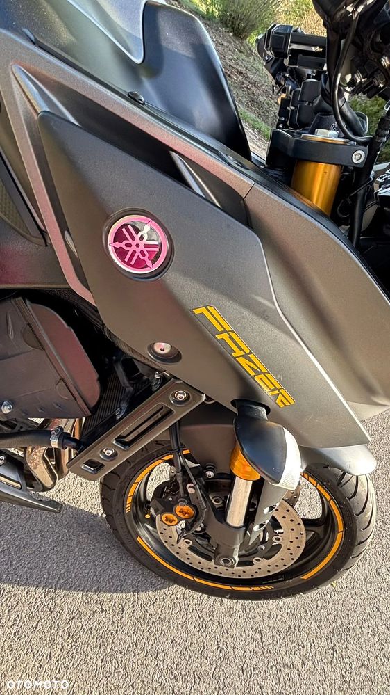 Yamaha FZ8 - 8